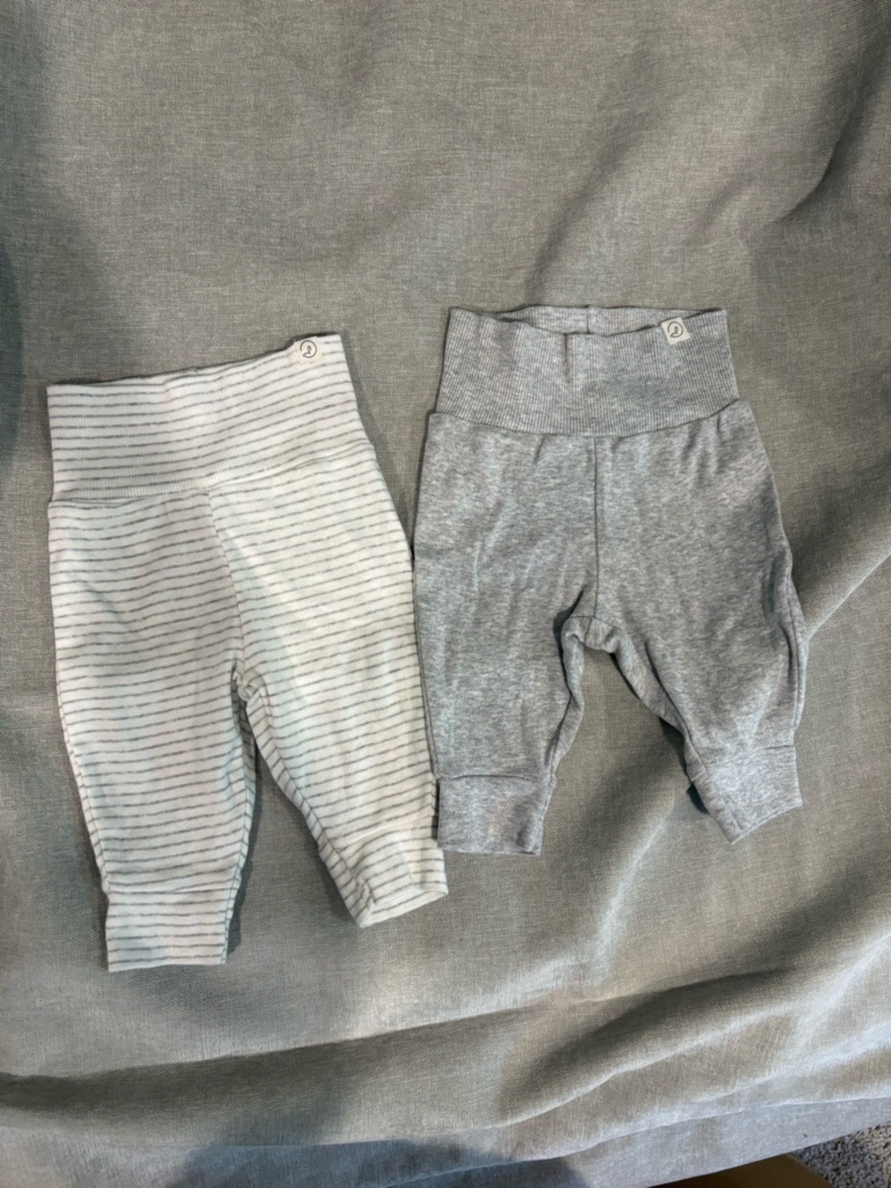 Organic White and Gray Striped Baby Leggings Set
